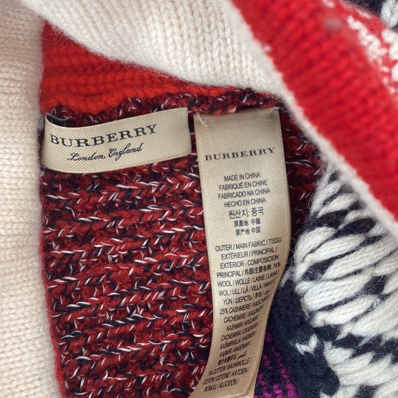 Burberry Unisex Cashmere/Wool SLOUCHY, “Patchwork” Knit Beanie! Like Brand NEW🔥 - Picture 7 of 15